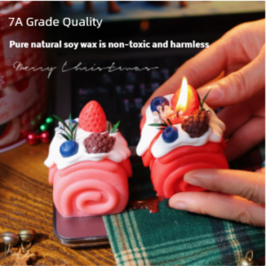Christmas Strawberry Swiss Roll Scented Candle, 7A Grade Natural Non-Toxic Soy Wax Aromatherapy Candle, Holiday Home Decor Gift